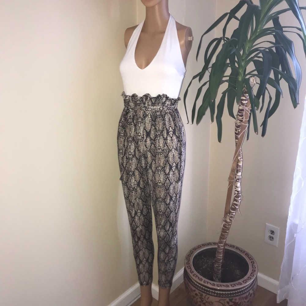 🎯SOLD!  Fashion Nova Jumpsuit